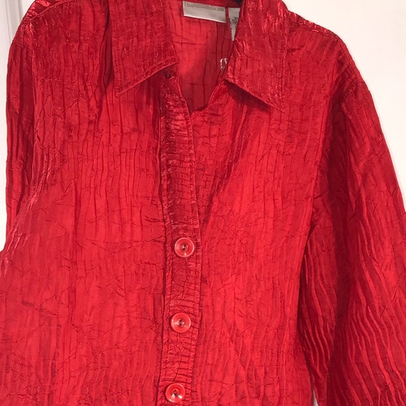 NWT Red Shimmer Crinkle Button Down Shirt - Picture 3 of 10